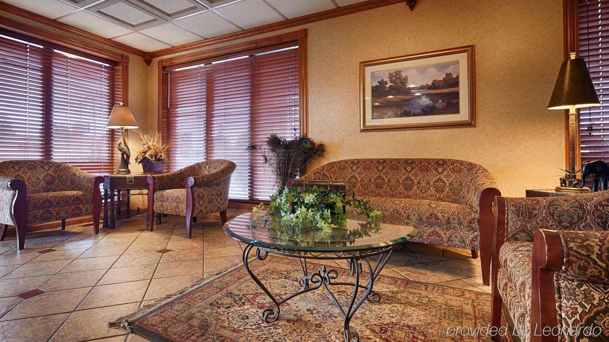 Best Western Angus Inn Great Bend Εξωτερικό φωτογραφία