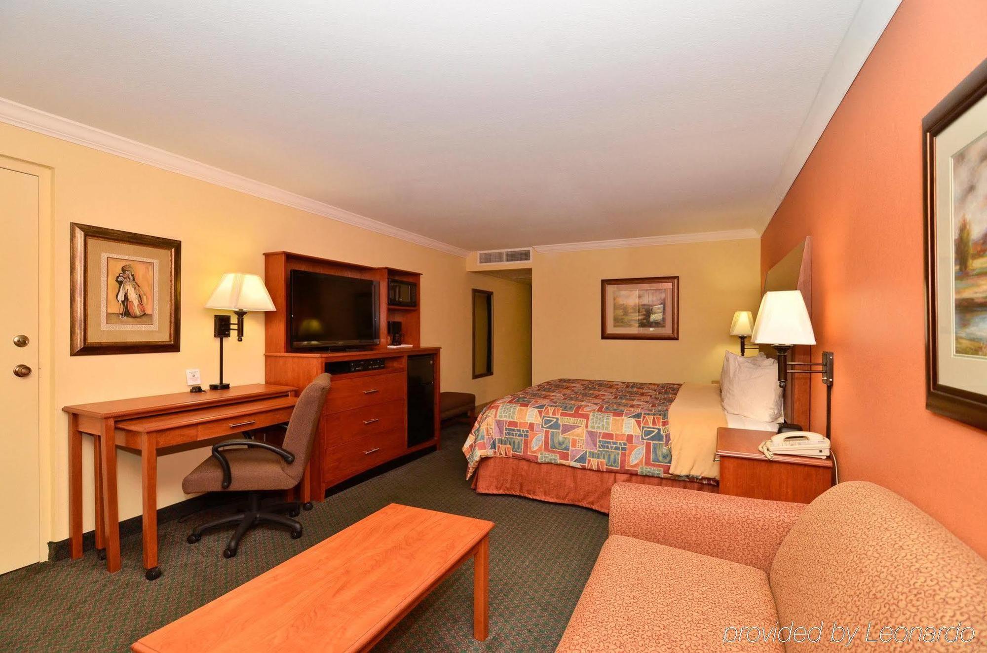 Best Western Angus Inn Great Bend Δωμάτιο φωτογραφία