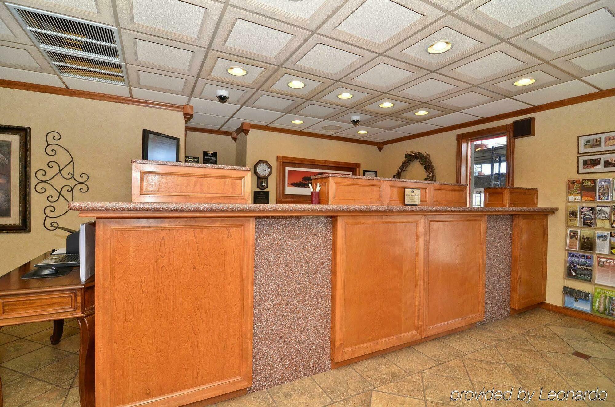 Best Western Angus Inn Great Bend Εξωτερικό φωτογραφία